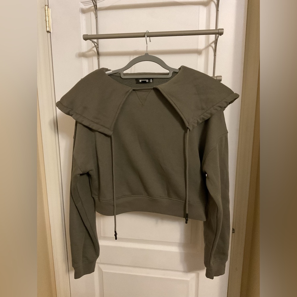 Misguided cropped women’s mock hoodie